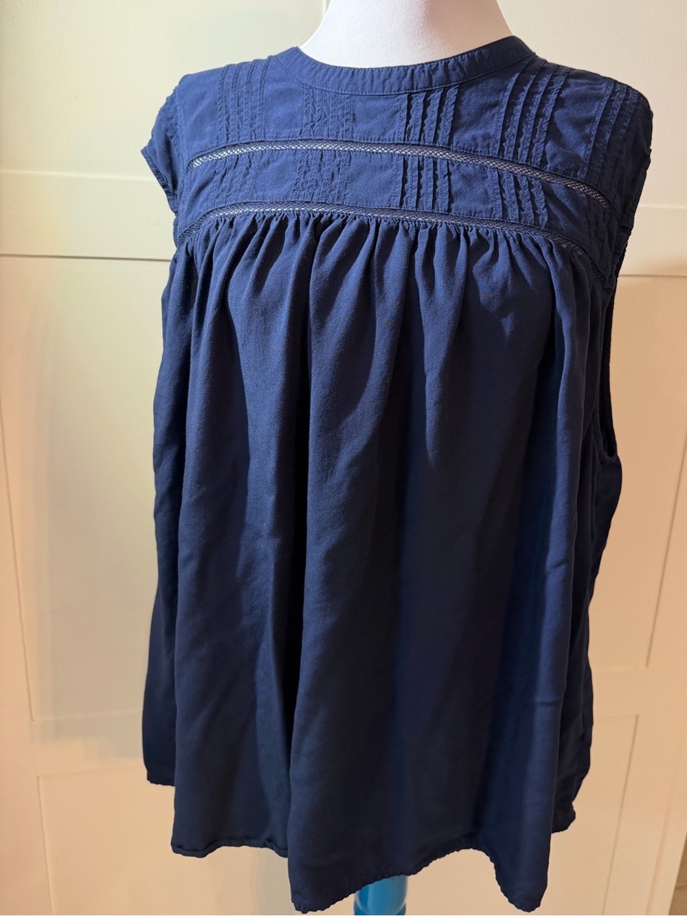 Old Navy Navy Pintuck Lace Yoke Sleeveless Top